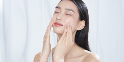 Oil Cleansing 101: How and Why to do it